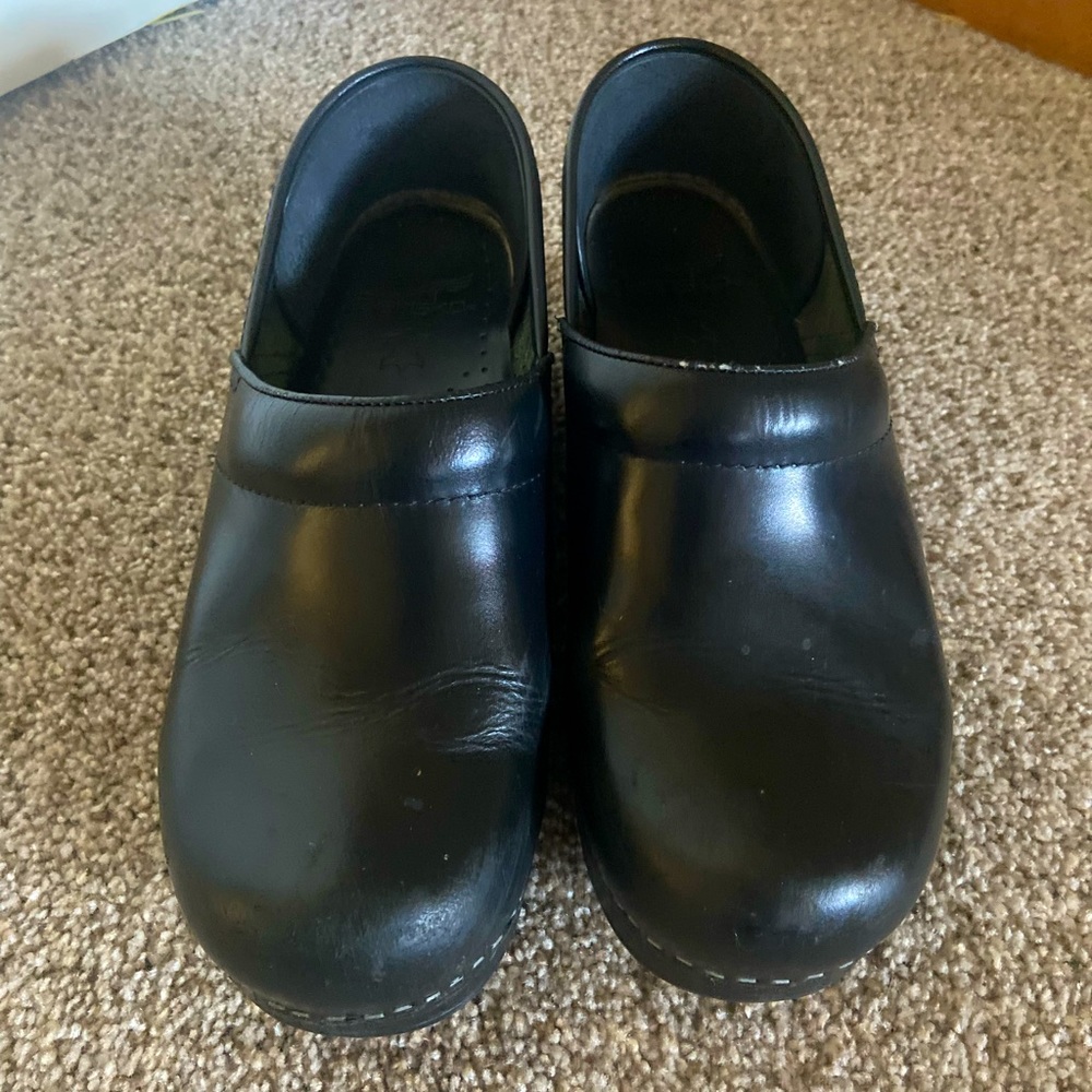 Womens Dansko Clogs